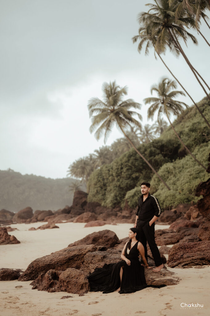 beautiful couple image on a beach picture captured by the best pre-wedding photographer in Delhi